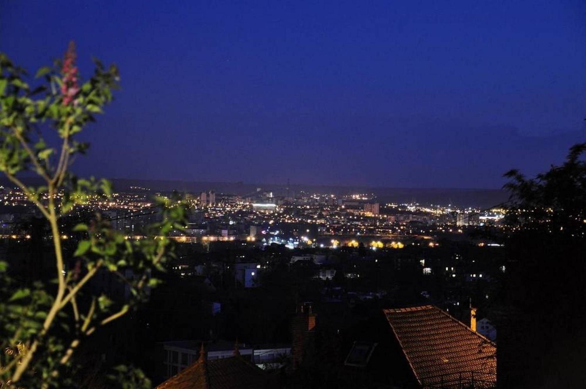 Le Pavillon Bellevue Villa Bois-Guillaume ภายนอก รูปภาพ